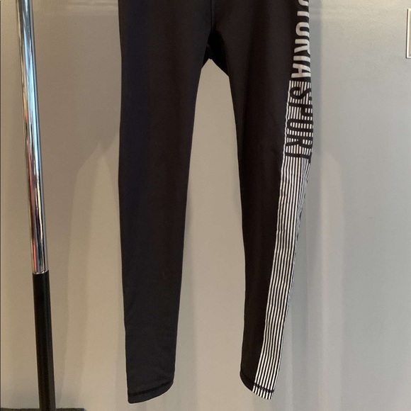 Victoria's Secret VSX Sport Athletic Leggings - Picture 4 of 7